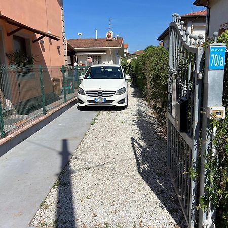 Casa Vacanze Vespucci Torre del Lago Puccini Luaran gambar