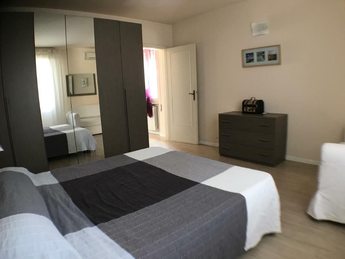 Casa Vacanze Vespucci Torre del Lago Puccini Luaran gambar